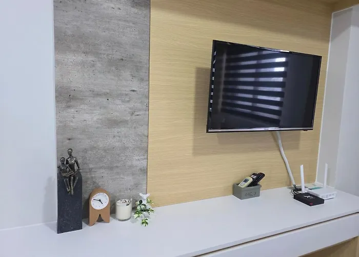 Apartment In Grand Residences - Away From *